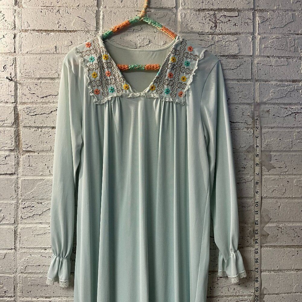MCM Vintage Retro  Maxi Lace Embroidered Nightgown Colorblock Mod 60s 70s